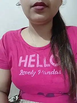Shanaya-Hotty online show from 15, 7, 2026