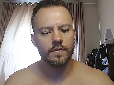 amanteloiro online show from 11, 5, 2026