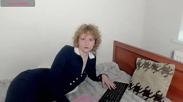 AnnStasia online show from 23, 2, 2026