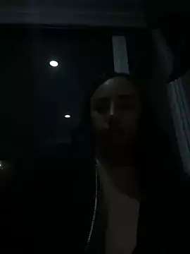 Eyssha online show from 23, 4, 2026