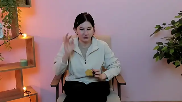 TwilaMode online show from 22, 2, 2026