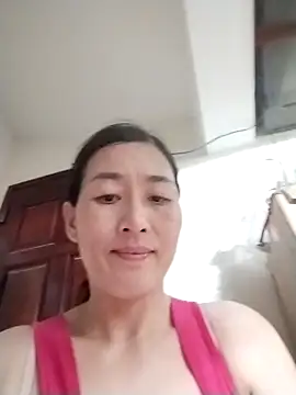 lris-Beauty77 online show from 19, 4, 2026