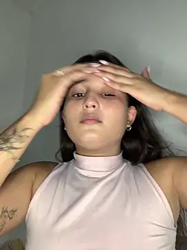 Snapshot of laly_spank chatting on 8, 3, 2026 laly spank online show from 8, 3, 2026