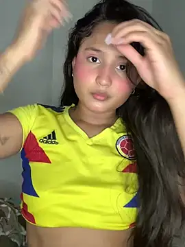 Snapshot of laly_spank chatting on 27, 3, 2026 laly spank online show from 27, 3, 2026