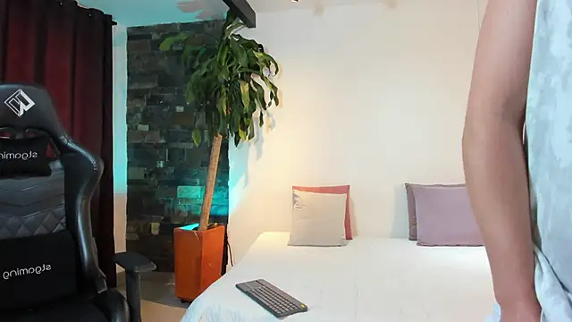 SamJoness  online show from 2, 3, 2026