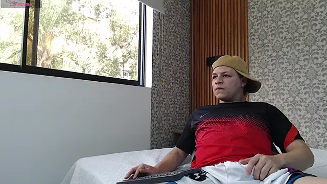 SamJoness  online show from 7, 3, 2026