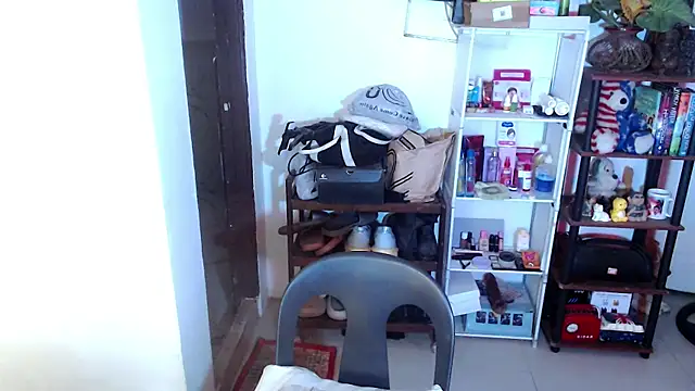 sweetasian zoe online show from 21, 4, 2026