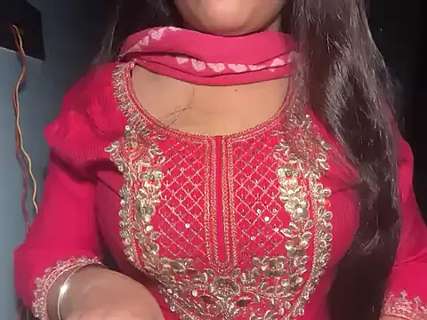 Avneet kaurr1 online show from 3, 6, 2026