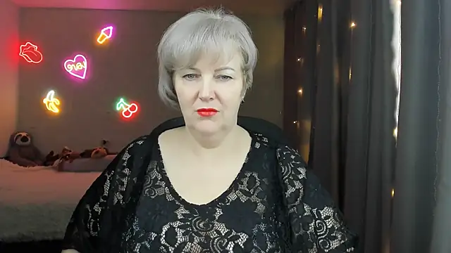 Mary-Leee online show from 21, 4, 2026