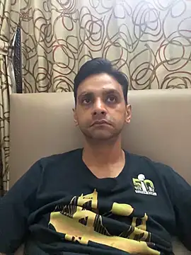 online4u08 online show from 22, 4, 2026