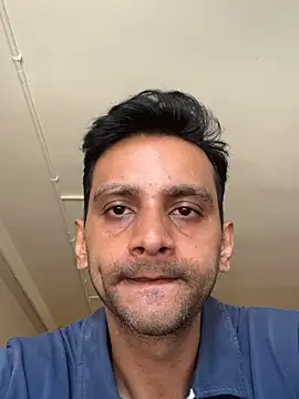 online4u08 online show from 23, 4, 2026