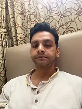 online4u08 online show from 23, 4, 2026