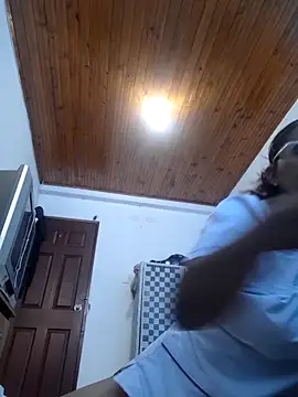 Lorenaluna online show from 20, 4, 2026