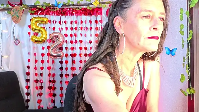 LeanaMaturee online show from 14, 5, 2026