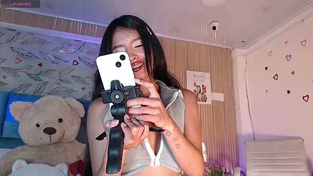 Cat kitten online show from 9, 3, 2026