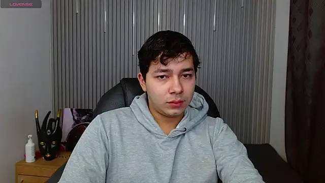 Julian Smith21 online show from 24, 4, 2026