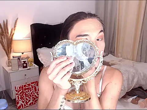 Snapshot of YzaHellsex chatting on 6, 3, 2026 YzaHellsex online show from 6, 3, 2026