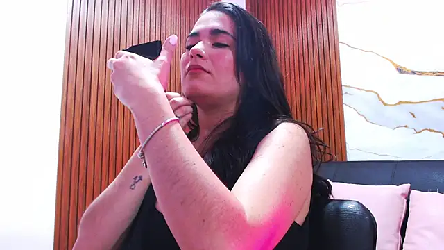 Loren Tay online show from 23, 4, 2026