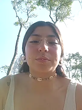 Little Sweett online show from 4, 3, 2026