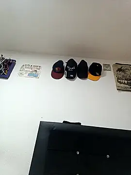 Little Sweett online show from 8, 3, 2026