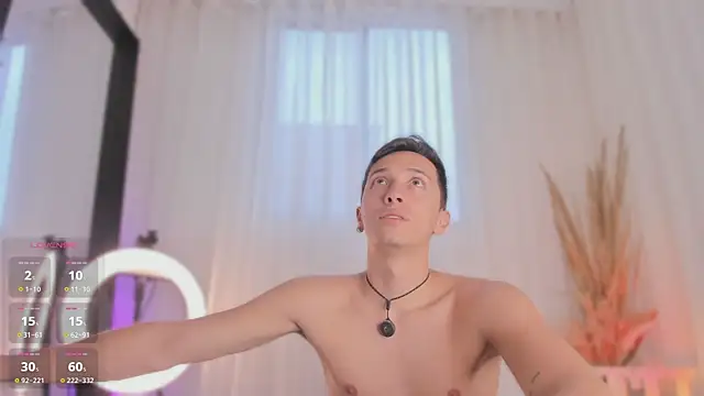 Thiago Jones1 online show from 19, 4, 2026