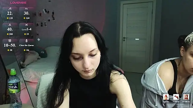 LuxuryLoverss online show from 23, 4, 2026