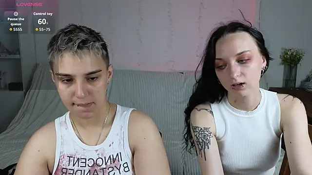 LuxuryLoverss online show from 28, 7, 2026