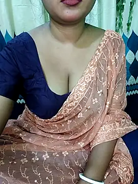 Snapshot of Turshaio chatting on 4, 7, 2026 Turshaio online show from 4, 7, 2026