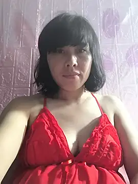 juicy-milu online show from 5, 7, 2026