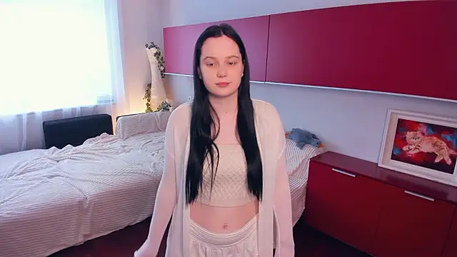 LynnaNull online show from 6, 3, 2026