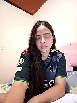 Sexy cloe outdoors online show from 22, 4, 2026