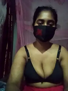 hotgirls02 online show from 22, 4, 2026