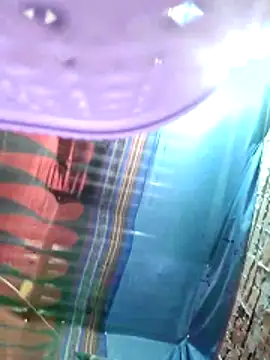 Lily-Rosse online show from 28, 2, 2026