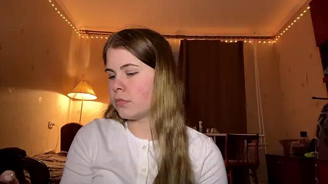 Amy Maev online show from 25, 2, 2026