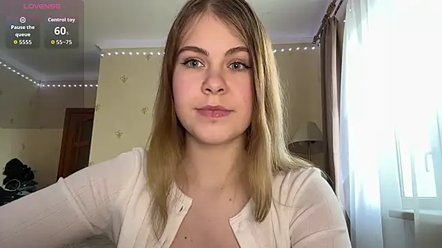 Amy Maev online show from 23, 4, 2026