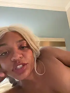 Snapshot of princessandthefootjob chatting on 16, 5, 2026 princessandthefootjob online show from 16, 5, 2026