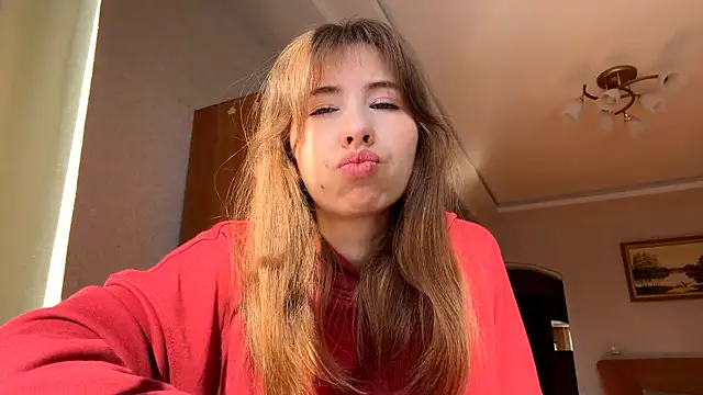 SerenaHawthorne online show from 6, 3, 2026