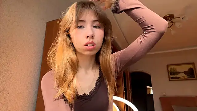 SerenaHawthorne online show from 11, 3, 2026