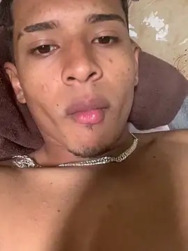 MoinhoO18 online show from 10, 3, 2026