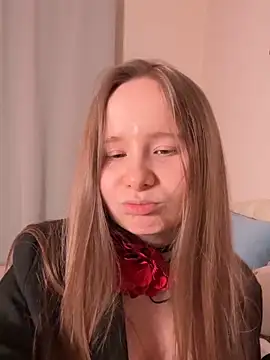 cutefoxieee online show from 29, 4, 2026