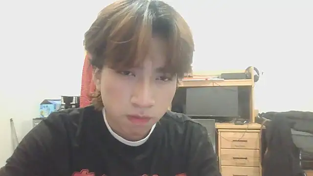 Ethangh001 online show from 9, 3, 2026