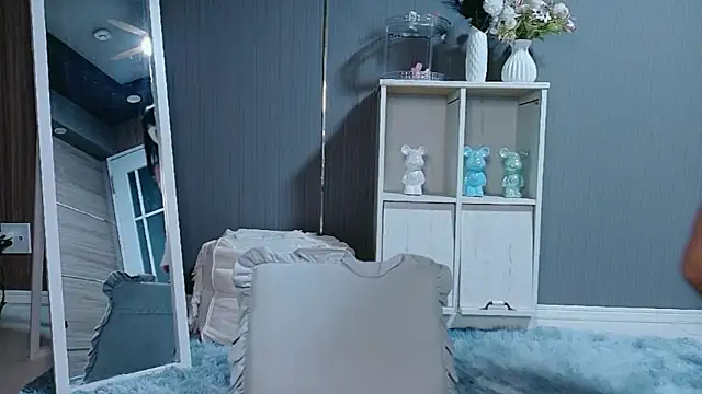 Remi-chan online show from 17, 3, 2026