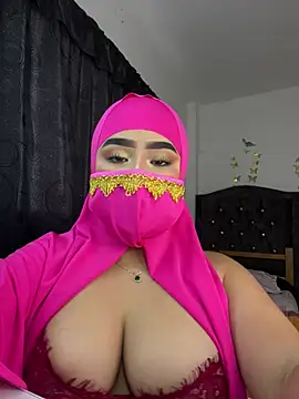 Yasmin cute online show from 25, 4, 2026