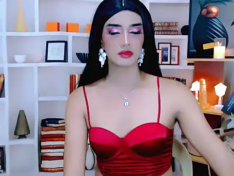 Queeny Cassandra online show from 7, 5, 2026