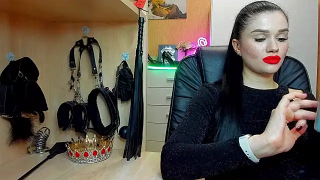 KristiTopxx online show from 10, 3, 2026