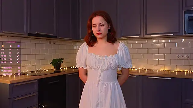 LolaCrazy  online show from 8, 3, 2026