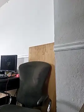 Snapshot of boyp3netrat0r chatting on 5, 3, 2026 boyp3netrat0r online show from 5, 3, 2026