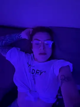 Snapshot of LaurenRae_x chatting on 9, 3, 2026 LaurenRae x online show from 9, 3, 2026