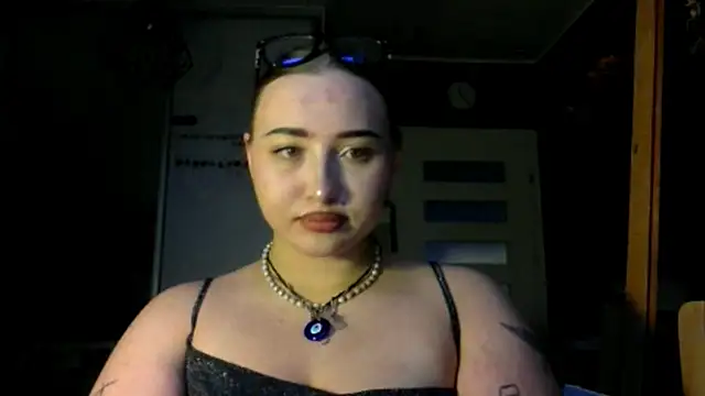 Snapshot of AriaWet chatting on 1, 7, 2026 AriaWet online show from 1, 7, 2026