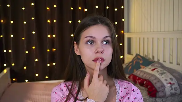 EarthaLevra online show from 28, 4, 2026